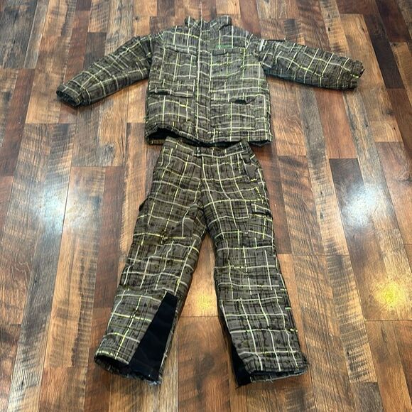 Columbia snowsuit 10/12 (6018)